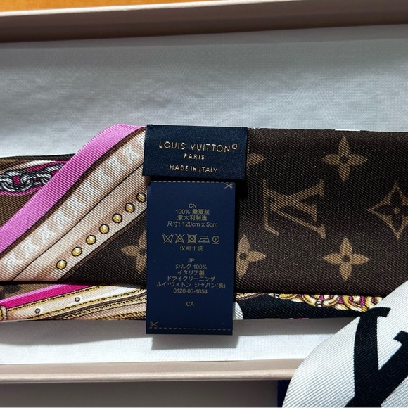 NEW Louis Vuitton Ultimate Monogram BB Bandeau - Picture 5 of 6